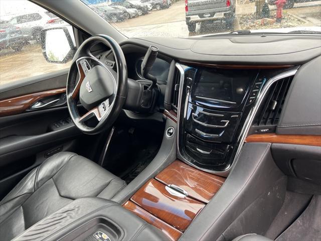 used 2016 Cadillac Escalade ESV car