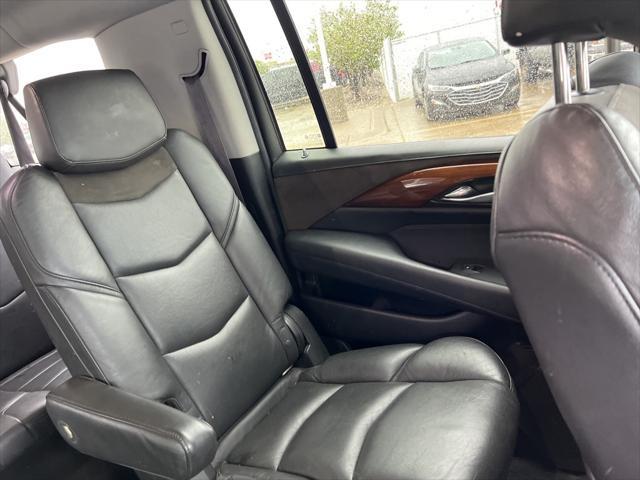 used 2016 Cadillac Escalade ESV car