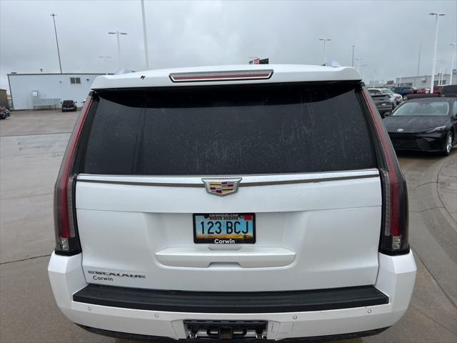 used 2016 Cadillac Escalade ESV car