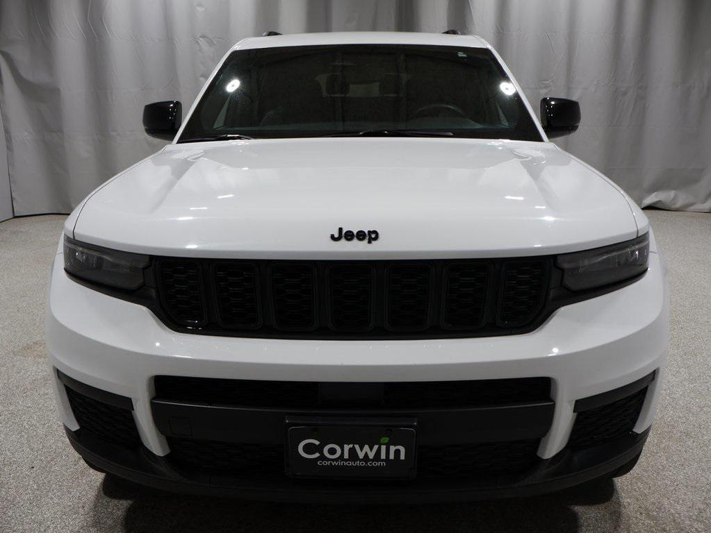 used 2023 Jeep Grand Cherokee L car, priced at $27,985