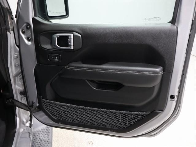 used 2019 Jeep Wrangler Unlimited car, priced at $27,015
