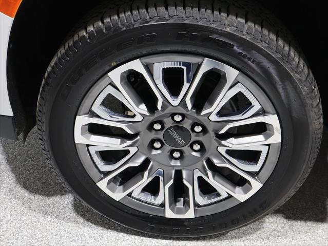 used 2023 GMC Yukon car, priced at $68,577