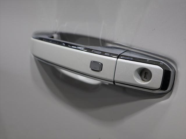 used 2023 GMC Yukon car, priced at $68,577