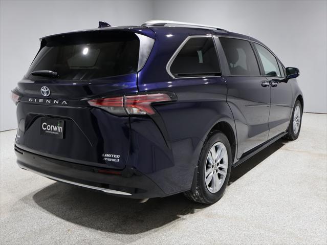 used 2022 Toyota Sienna car, priced at $47,985