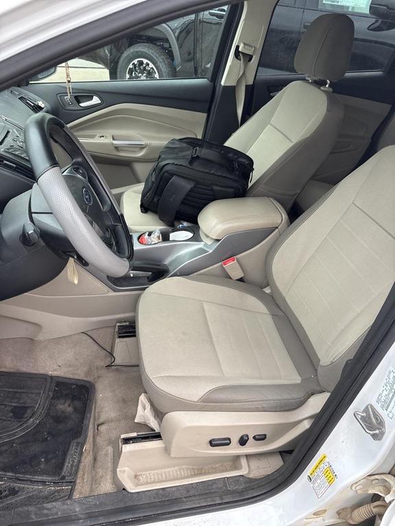 used 2014 Ford Escape car, priced at $2,700