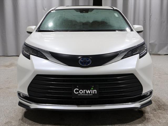 used 2021 Toyota Sienna car, priced at $38,852