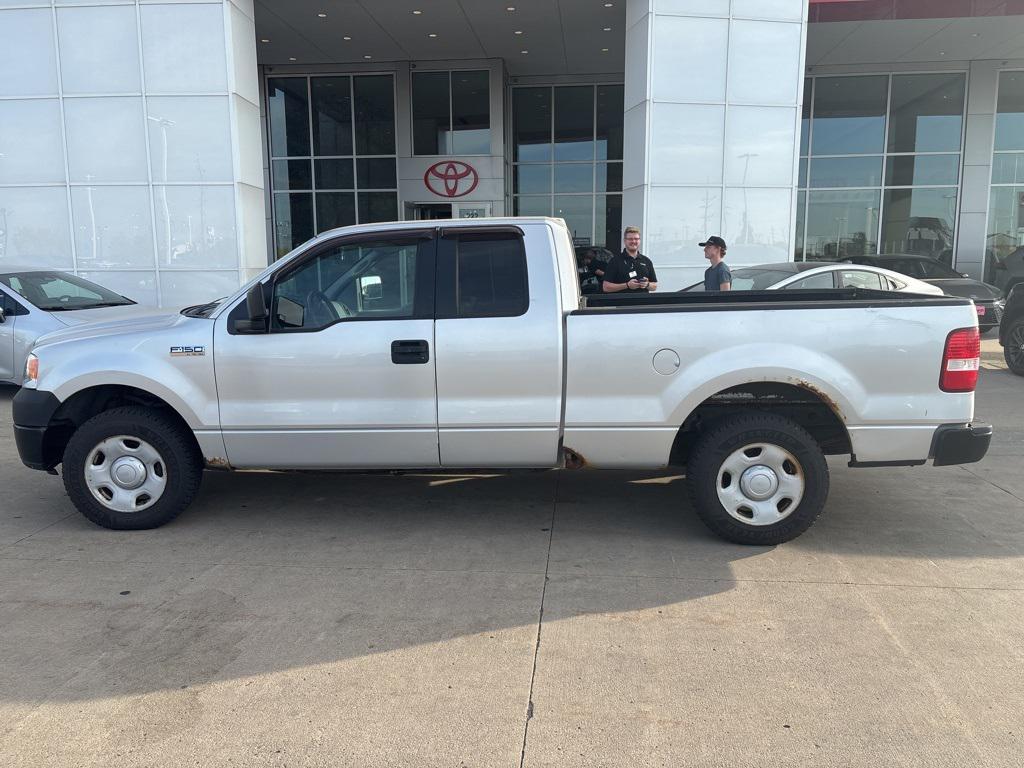 used 2006 Ford F-150 car, priced at $5,500