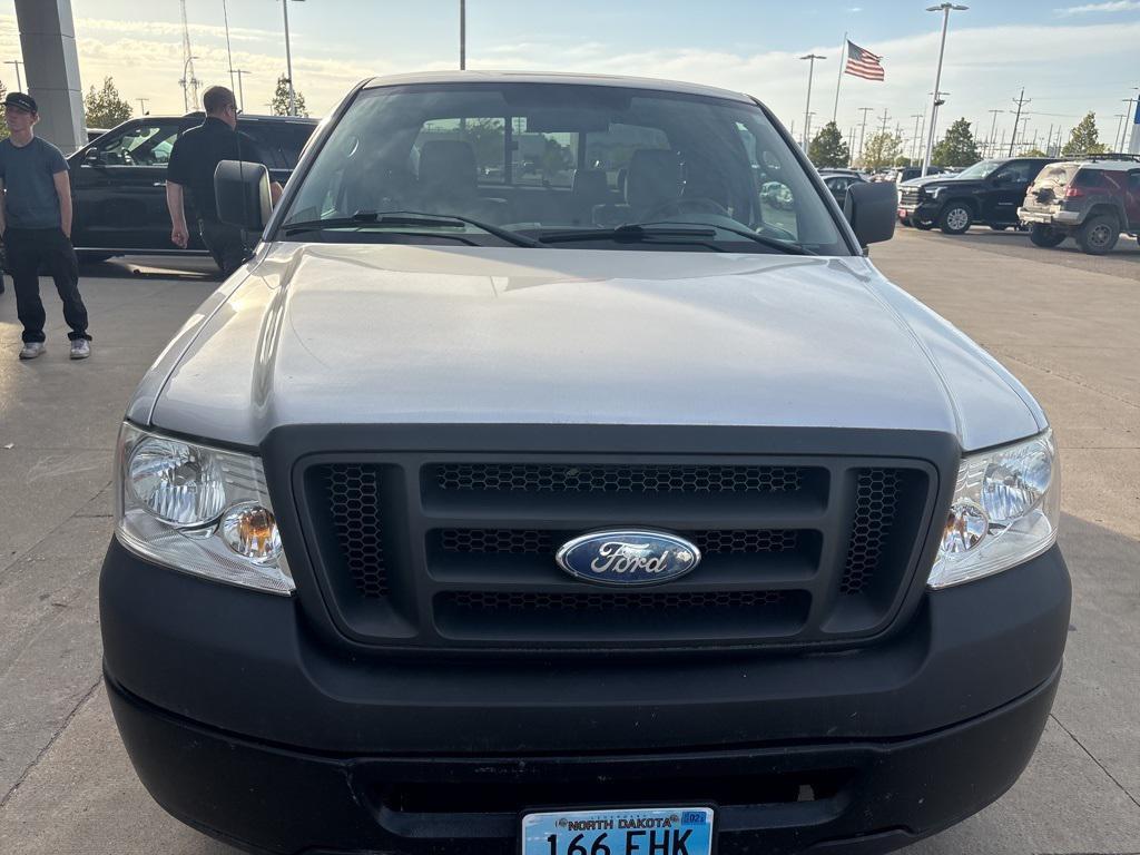 used 2006 Ford F-150 car, priced at $5,500