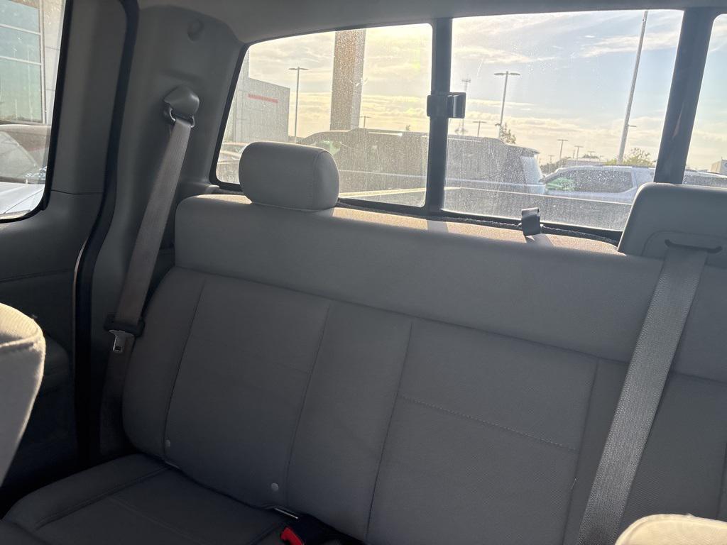 used 2006 Ford F-150 car, priced at $5,500