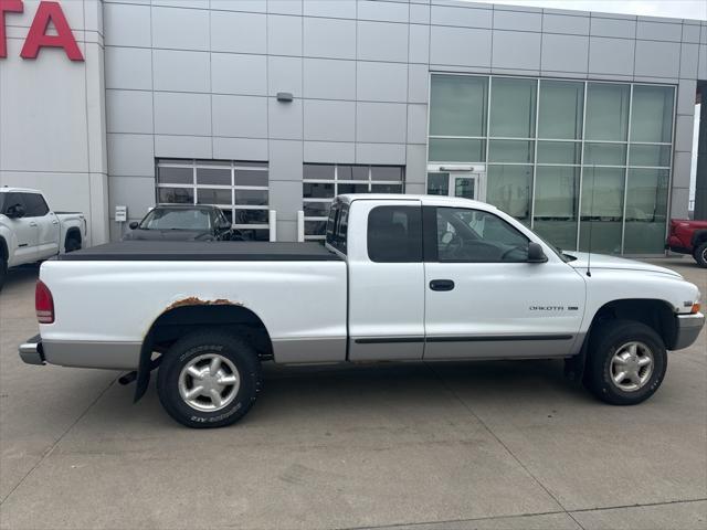 used 1998 Dodge Dakota car