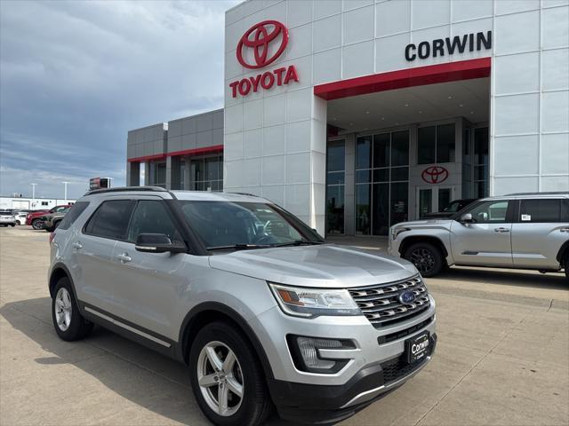 used 2017 Ford Explorer car