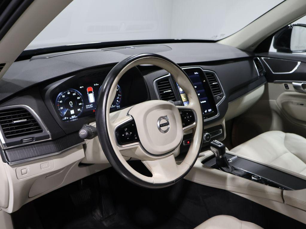 used 2020 Volvo XC90 car, priced at $23,736