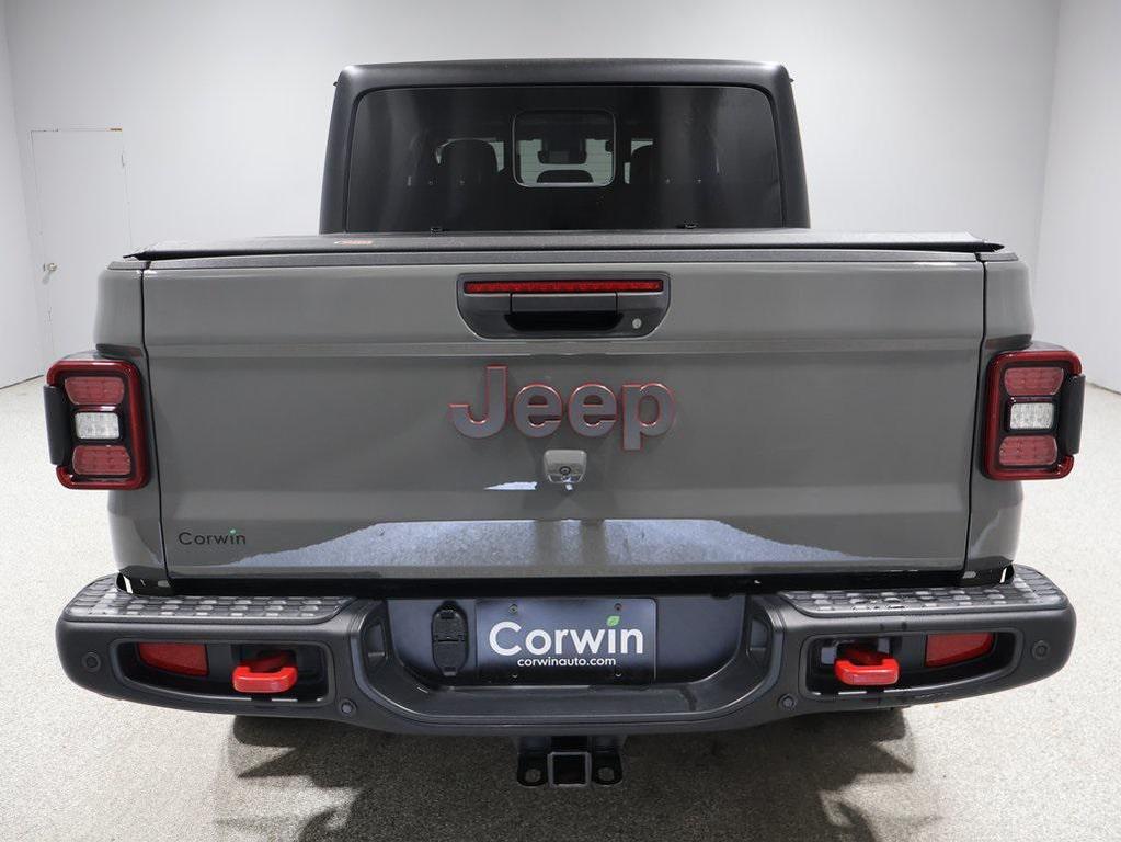 used 2023 Jeep Gladiator car, priced at $38,964