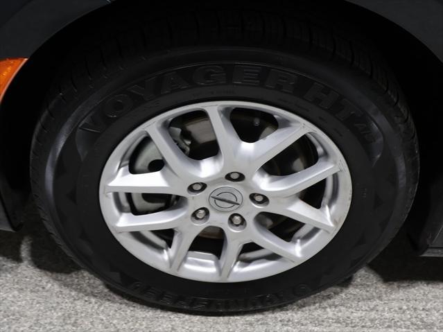 used 2023 Chrysler Pacifica car, priced at $23,564
