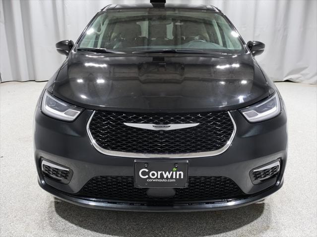 used 2023 Chrysler Pacifica car, priced at $23,564