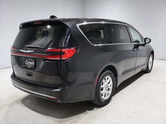used 2023 Chrysler Pacifica car, priced at $23,564