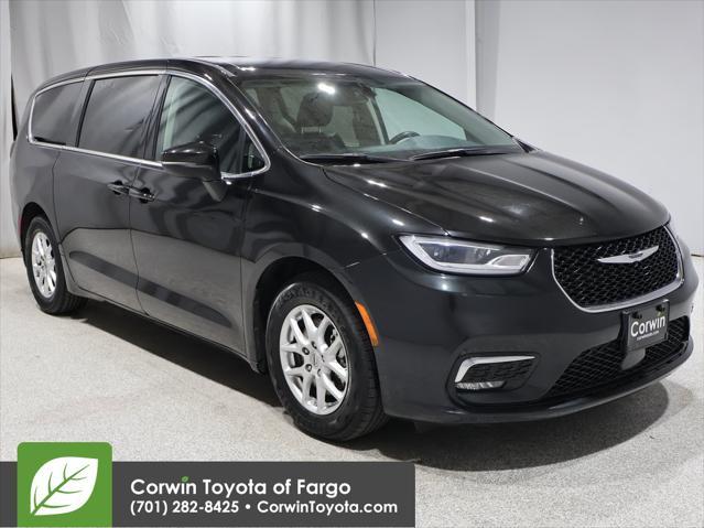 used 2023 Chrysler Pacifica car, priced at $23,824
