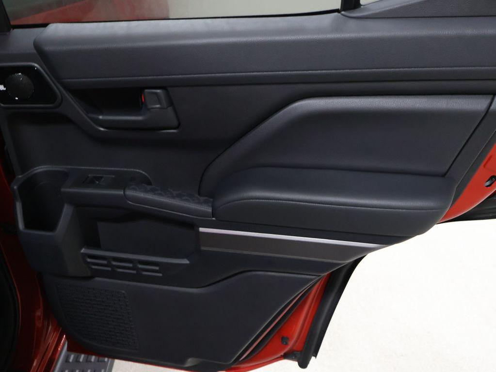 new 2026 Toyota Grand Highlander Hybrid car, priced at $58,878