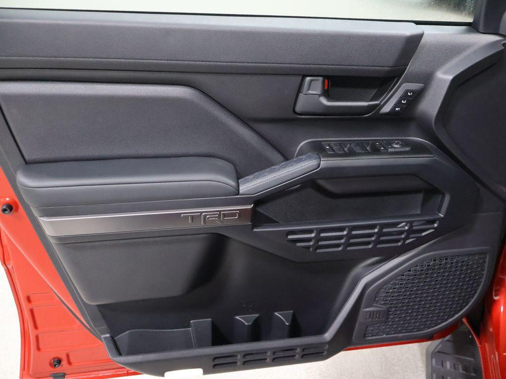 new 2026 Toyota Grand Highlander Hybrid car, priced at $58,878