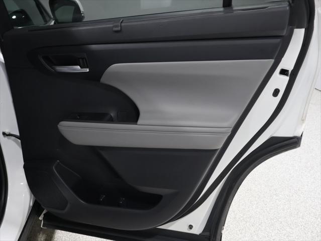 used 2022 Toyota Highlander car, priced at $38,970