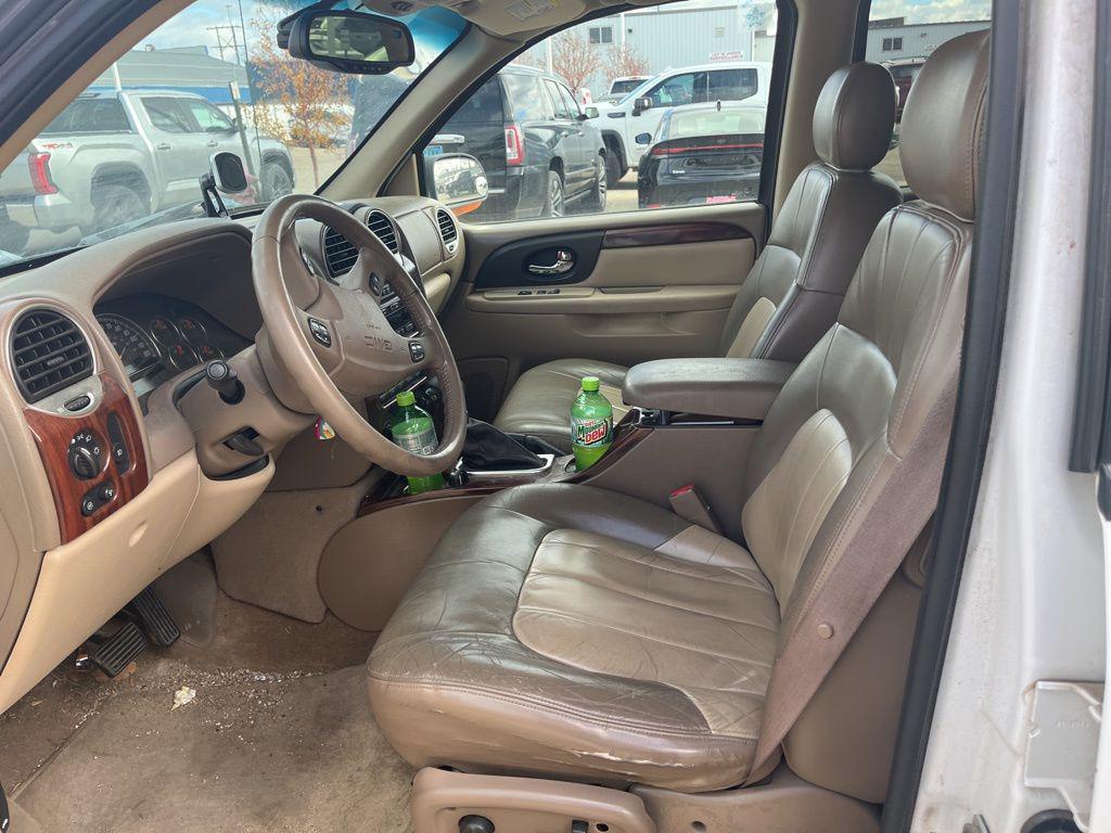 used 2004 GMC Envoy XL car, priced at $1,999