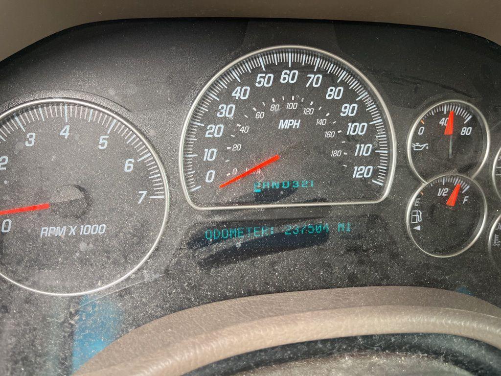 used 2004 GMC Envoy XL car, priced at $1,999