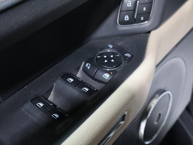 used 2024 Ford Expedition car, priced at $42,809
