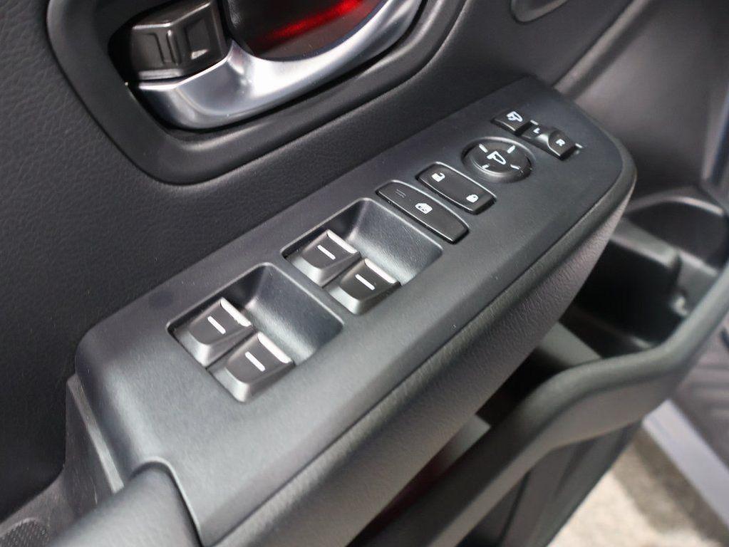 used 2025 Honda Pilot car, priced at $47,810