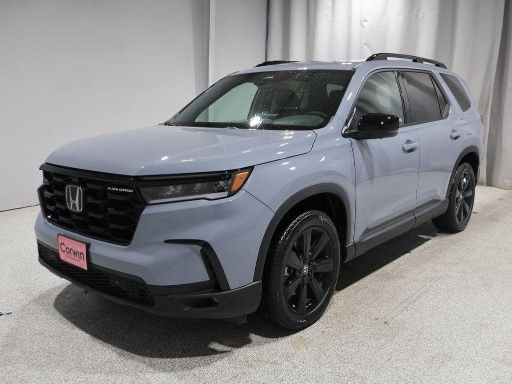 used 2025 Honda Pilot car, priced at $47,810