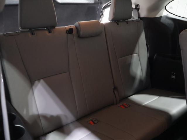 used 2022 Toyota Highlander Hybrid car, priced at $43,427