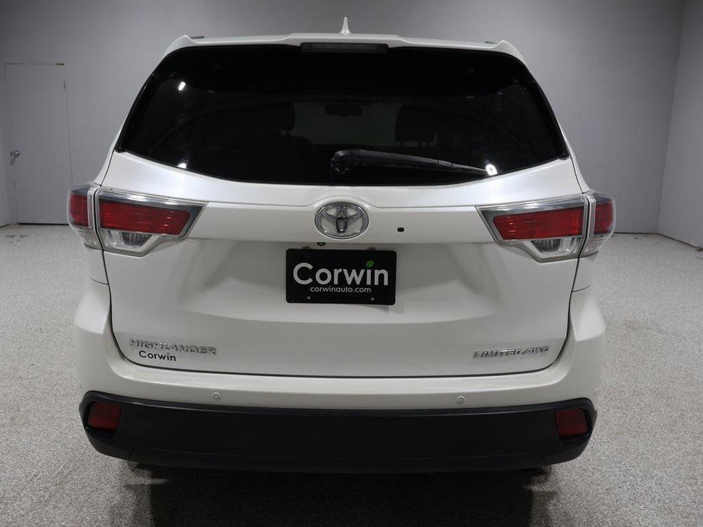 used 2016 Toyota Highlander car, priced at $24,985
