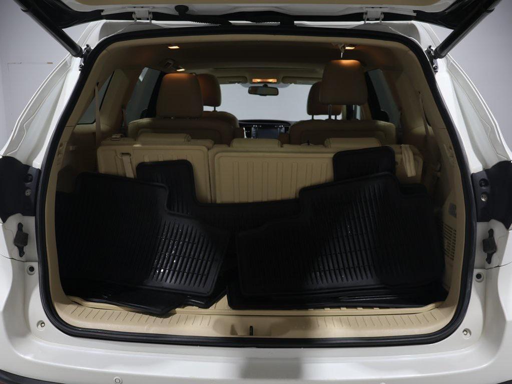 used 2016 Toyota Highlander car, priced at $24,985