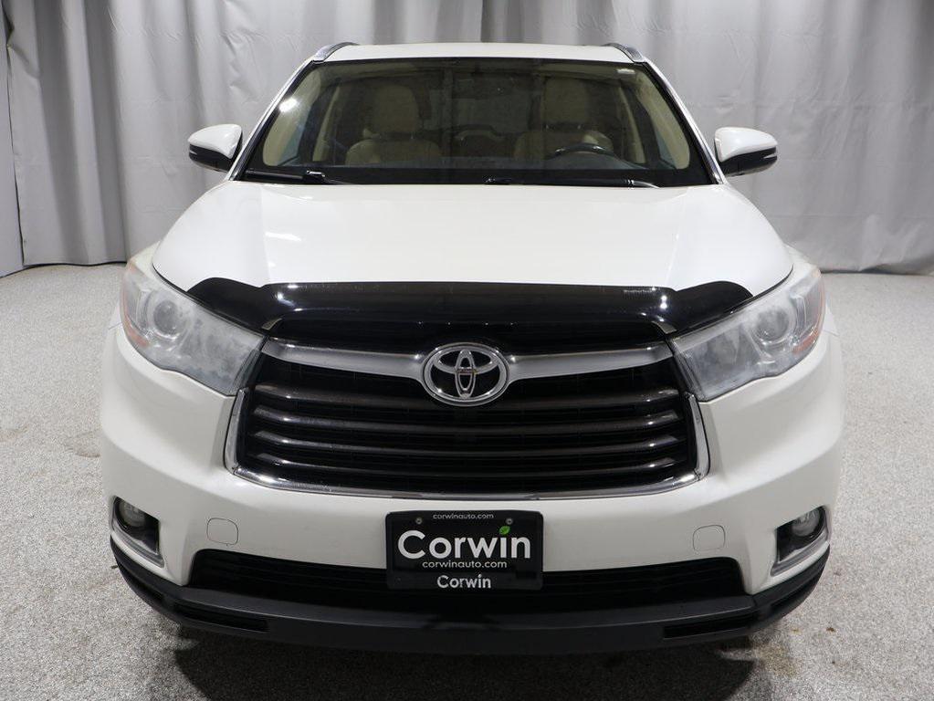 used 2016 Toyota Highlander car, priced at $24,985