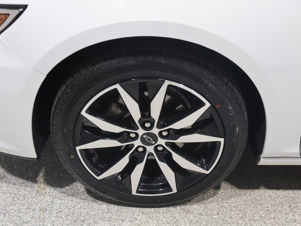 used 2023 Chevrolet Malibu car, priced at $19,000