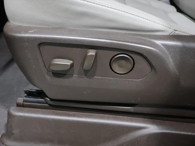 used 2021 Chevrolet Suburban car, priced at $43,998