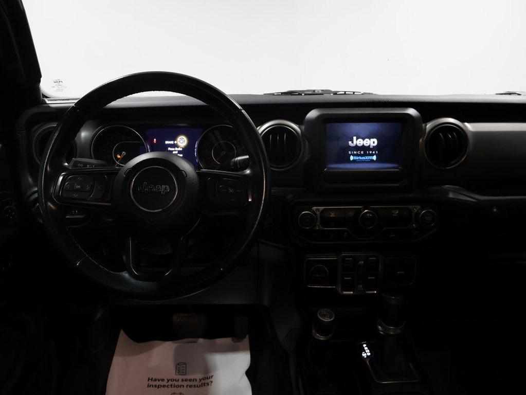 used 2022 Jeep Gladiator car, priced at $27,635