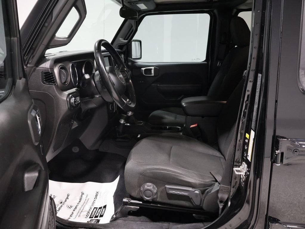 used 2022 Jeep Gladiator car, priced at $27,635