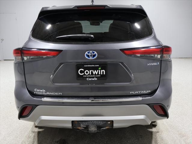 used 2021 Toyota Highlander Hybrid car, priced at $34,985
