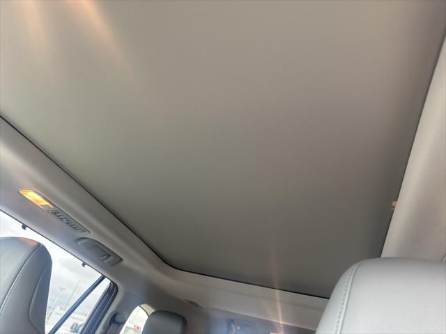 used 2021 Toyota Highlander Hybrid car