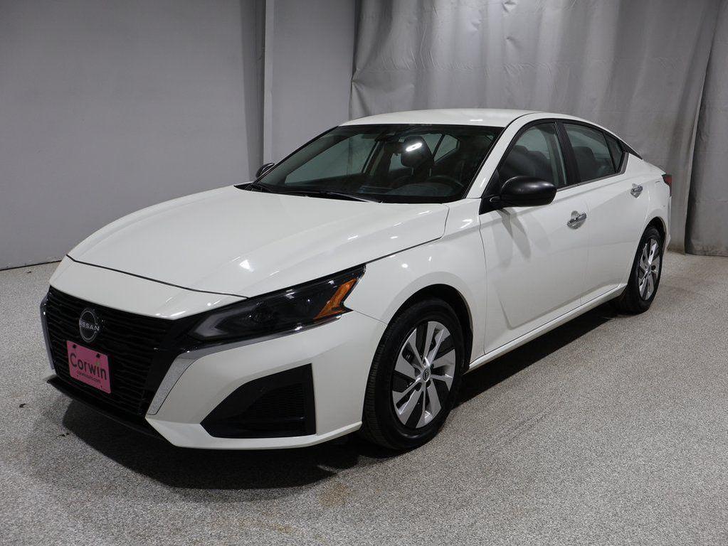 used 2024 Nissan Altima car, priced at $17,998