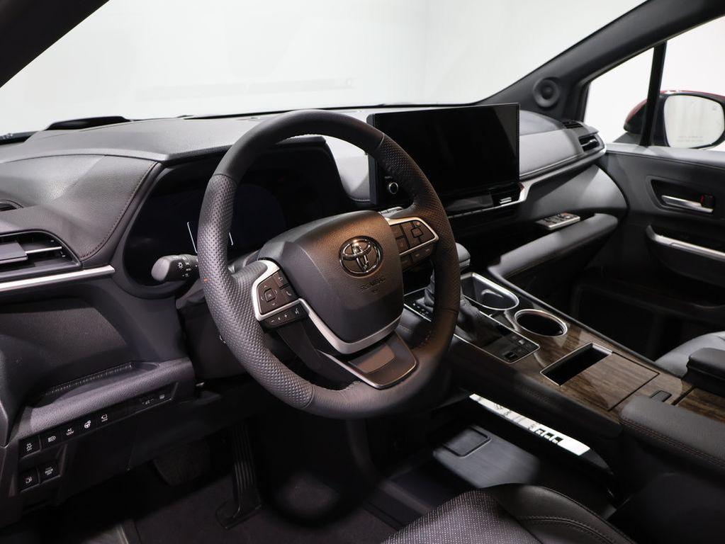 used 2025 Toyota Sienna car, priced at $59,998