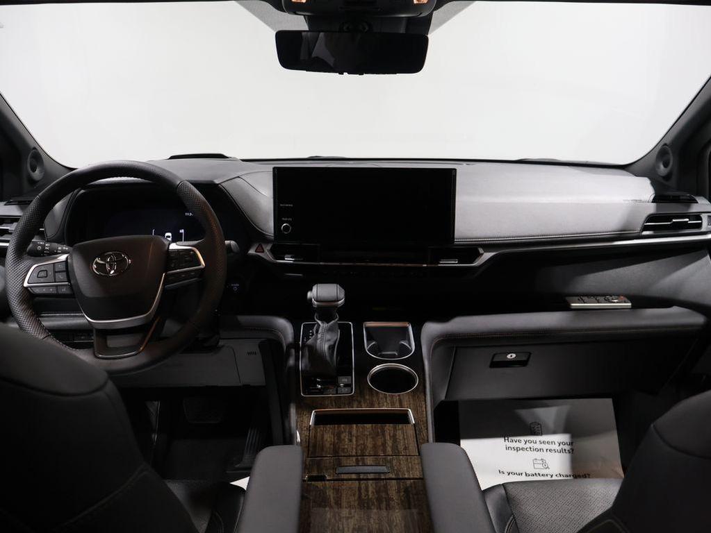 used 2025 Toyota Sienna car, priced at $59,998