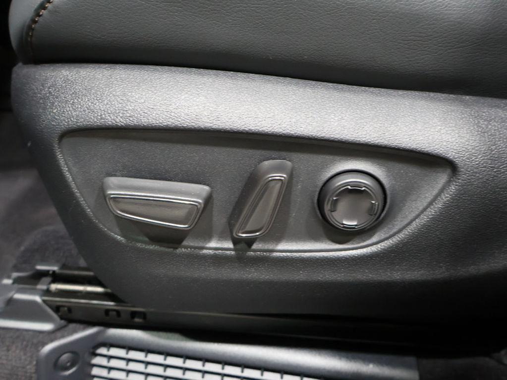 used 2025 Toyota Sienna car, priced at $59,998