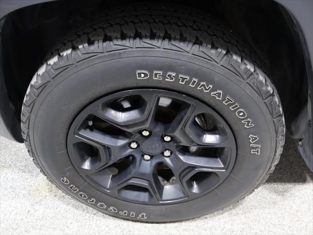 used 2019 Jeep Cherokee car, priced at $19,737