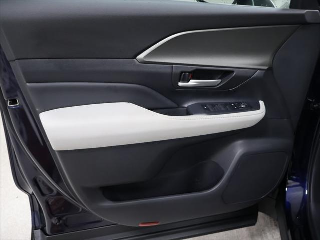 new 2025 Toyota Grand Highlander car, priced at $48,779
