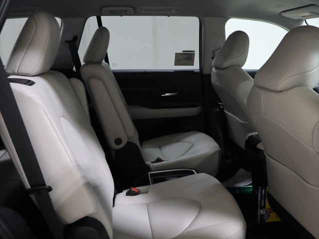 new 2025 Toyota Grand Highlander car, priced at $48,779