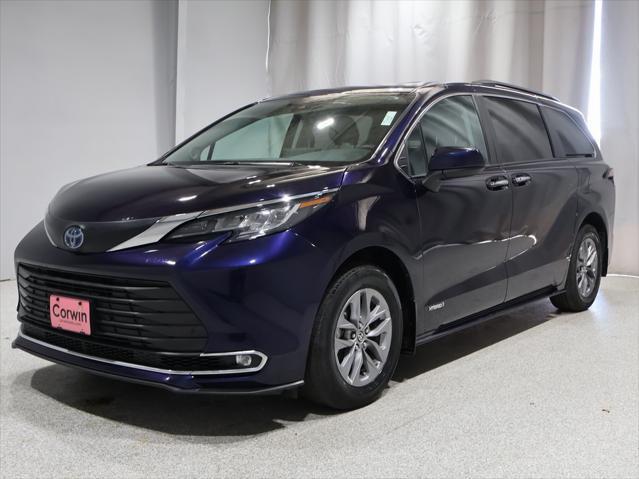 used 2021 Toyota Sienna car, priced at $43,965