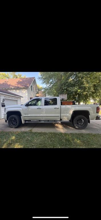 used 2017 GMC Sierra 1500 car, priced at $27,224