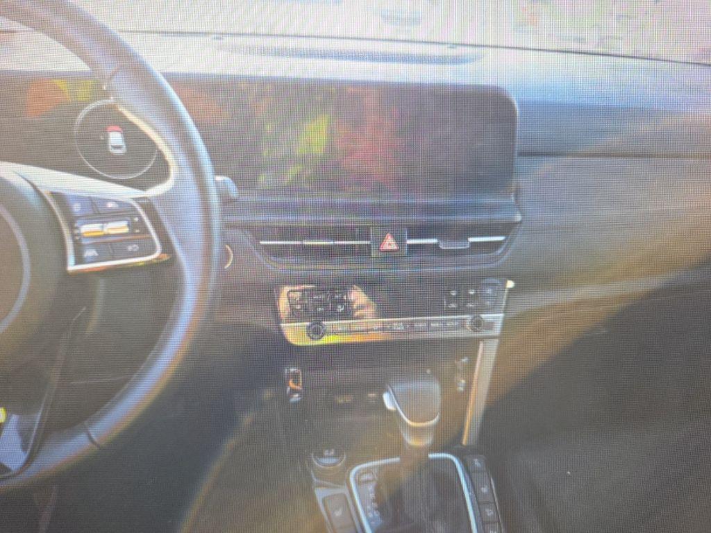 used 2025 Kia Seltos car, priced at $25,675