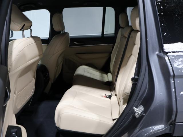 used 2023 Jeep Grand Cherokee car, priced at $30,966